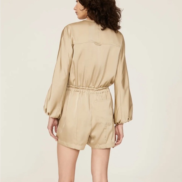 Thakoon gold romper long sleeve shorts satin metallic utility safari sz 10 snags - Picture 3 of 14
